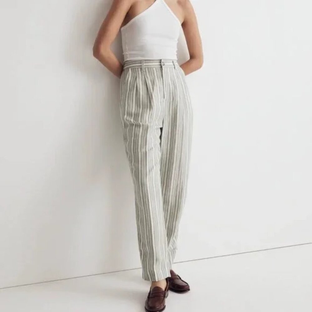 Madewell Tailored Tapered Pant in Striped Linen-Blend / Dried Aloe (Green)